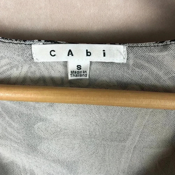 CAbi Classic Vintage Black/White Floral Nylon Mesh Top Size SMALL - Picture 3 of 5